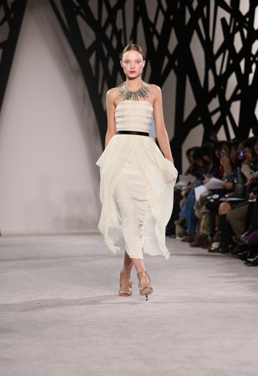 jason-wu-fall-2009-white-dress