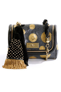 chloestingray-tassel-mini-bag