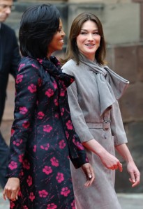michelle-obama-and-carla-bruni-fashion-style-coats