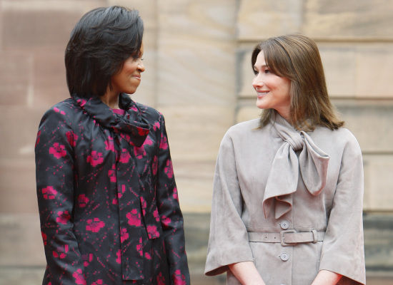 michelle-obama-and-carla-bruni-fashion-style-france-1