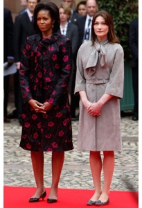 michelle-obama-and-carla-bruni-fashion-style-france