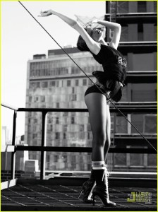 miranda-kerr-pin-up-v-magazine-08