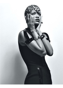 Rihanna W February 2010 (4)