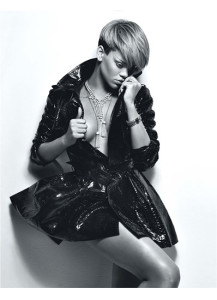 Rihanna W February 2010 (6)