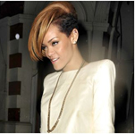 rihanna thumb